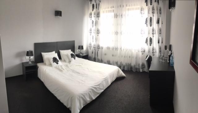 Świdnica Essenza Party Center B&B 외부 사진